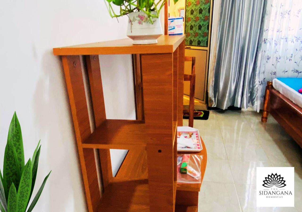 Sidhangana Home Stay Anuradhapura Bagian luar foto