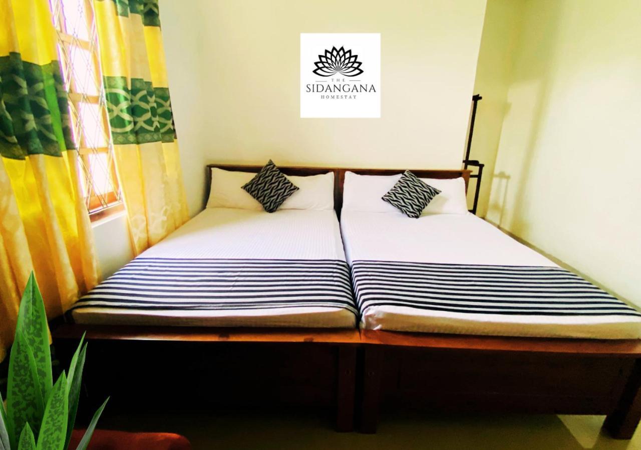Sidhangana Home Stay Anuradhapura Bagian luar foto